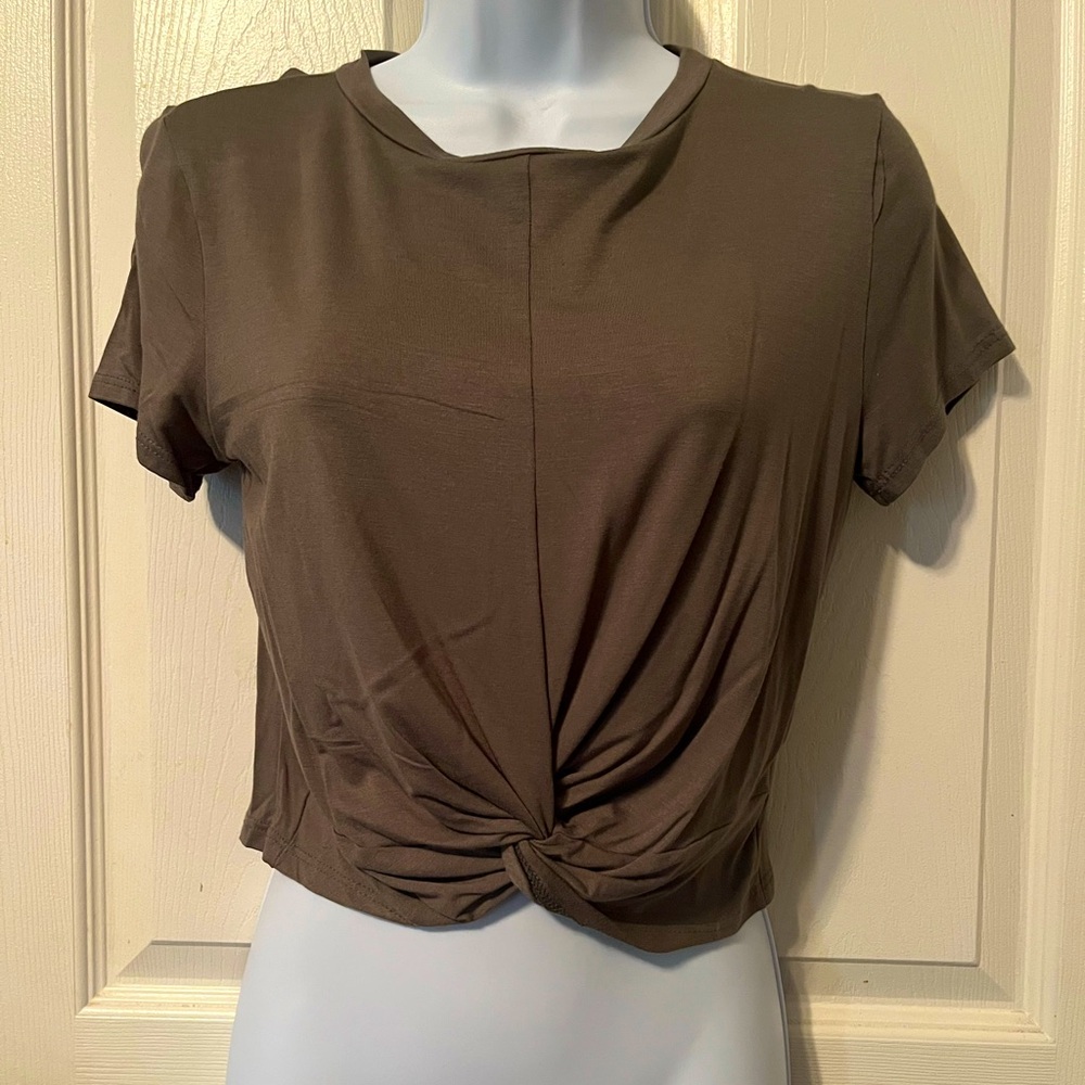 Army green crop top